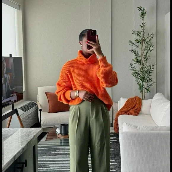 Zara Vibrant Orange V-Neck Sweater - M - Picture 6 of 9